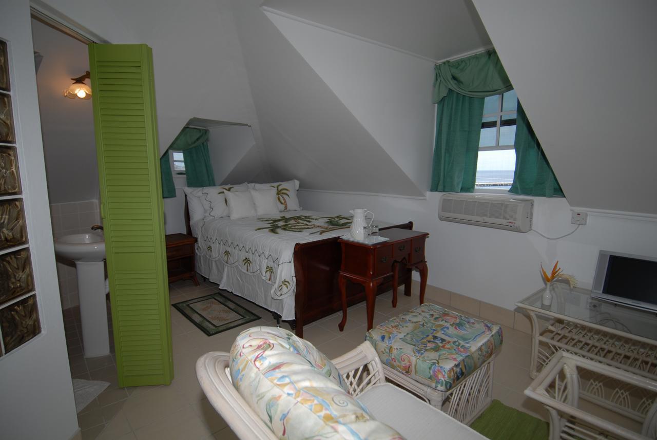 Deyna'S City Inn St. George's Eksteriør bilde